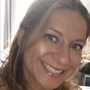 Meet your Posher, Jillian